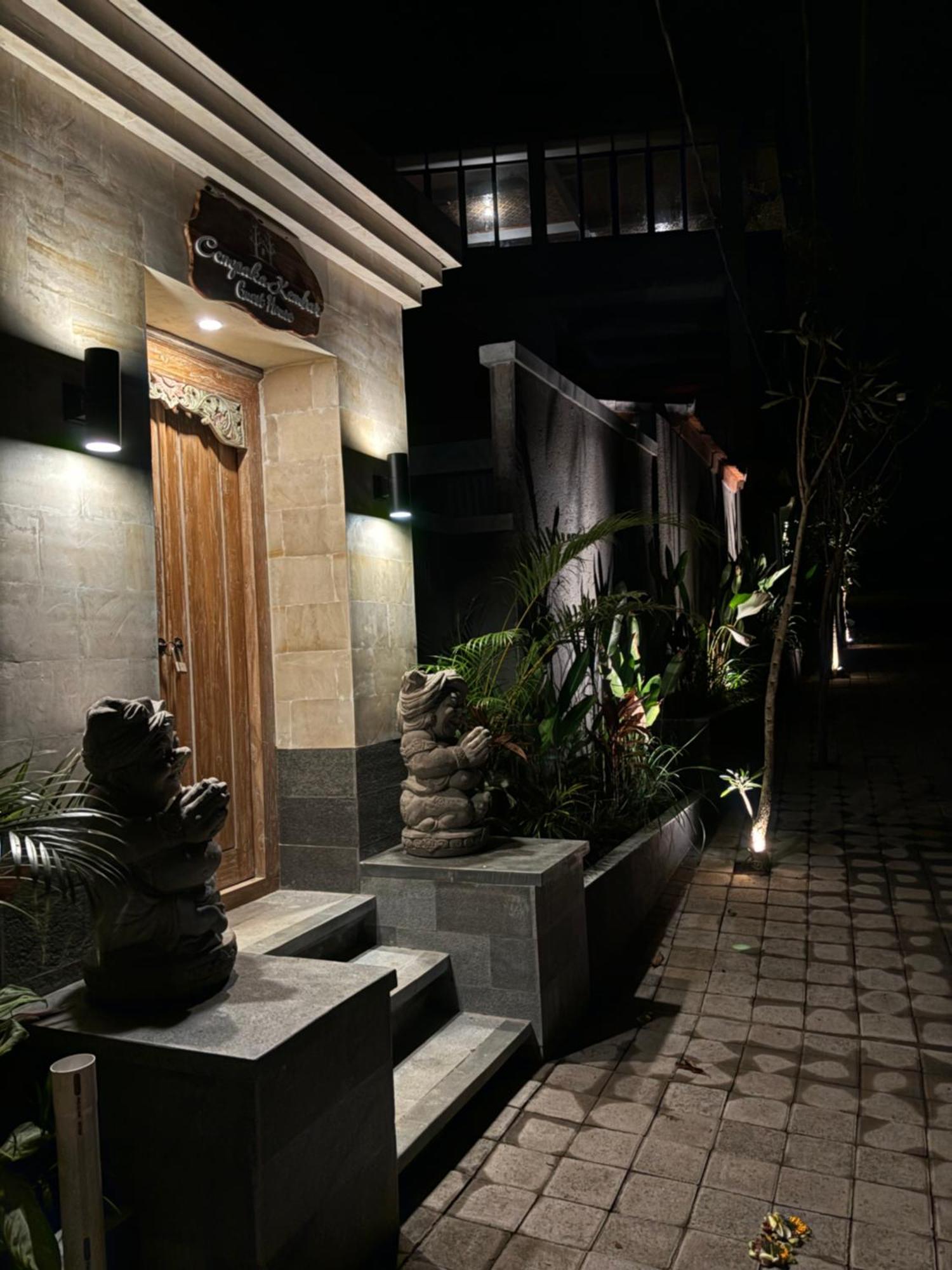 Cempaka Kembar Guest House Ubud Buitenkant foto