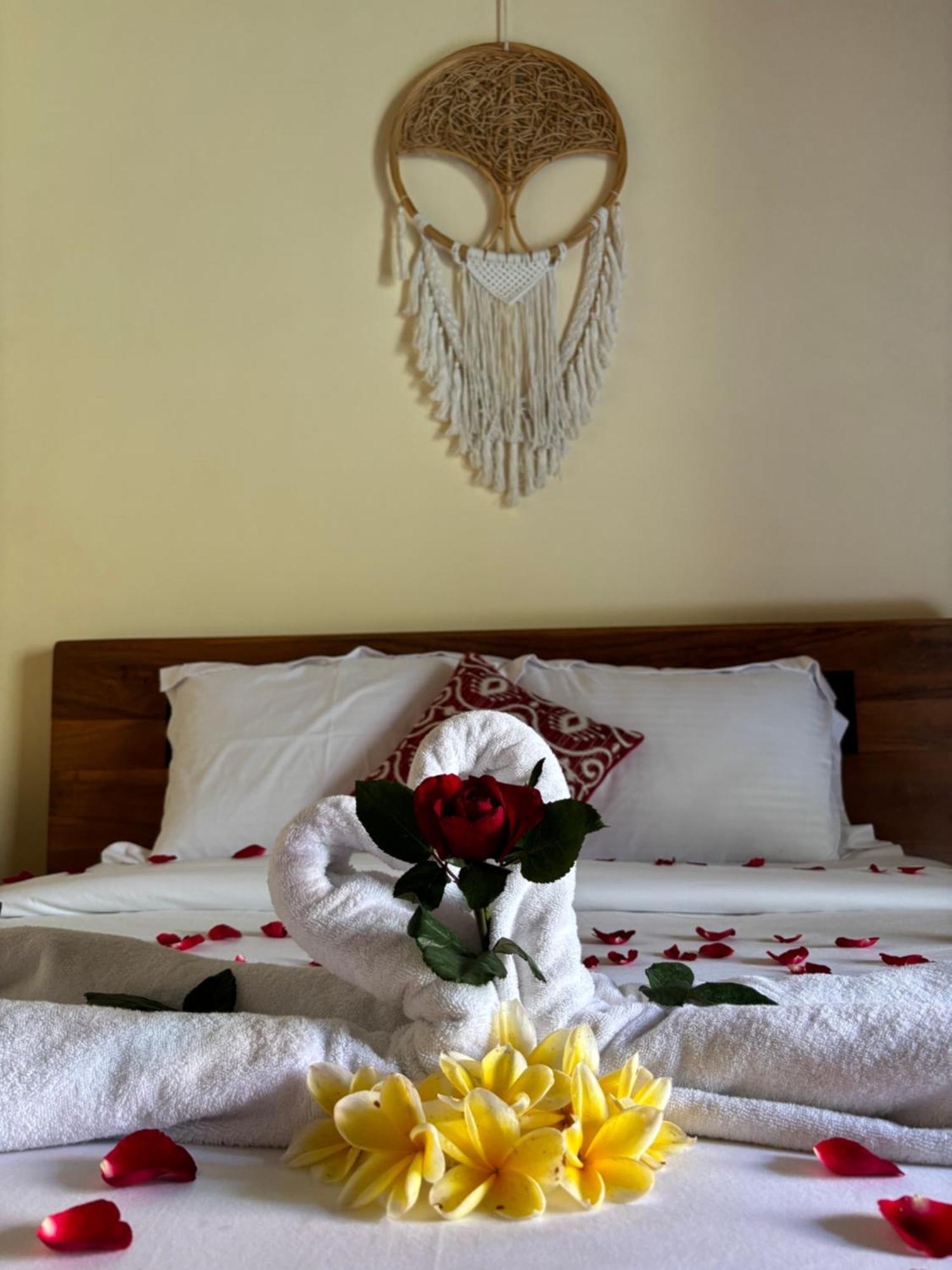Cempaka Kembar Guest House Ubud Buitenkant foto