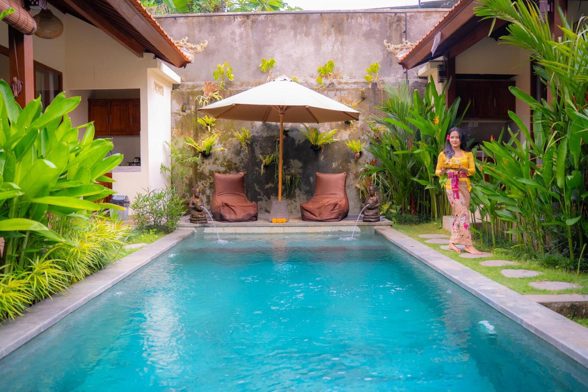 Cempaka Kembar Guest House Ubud Buitenkant foto