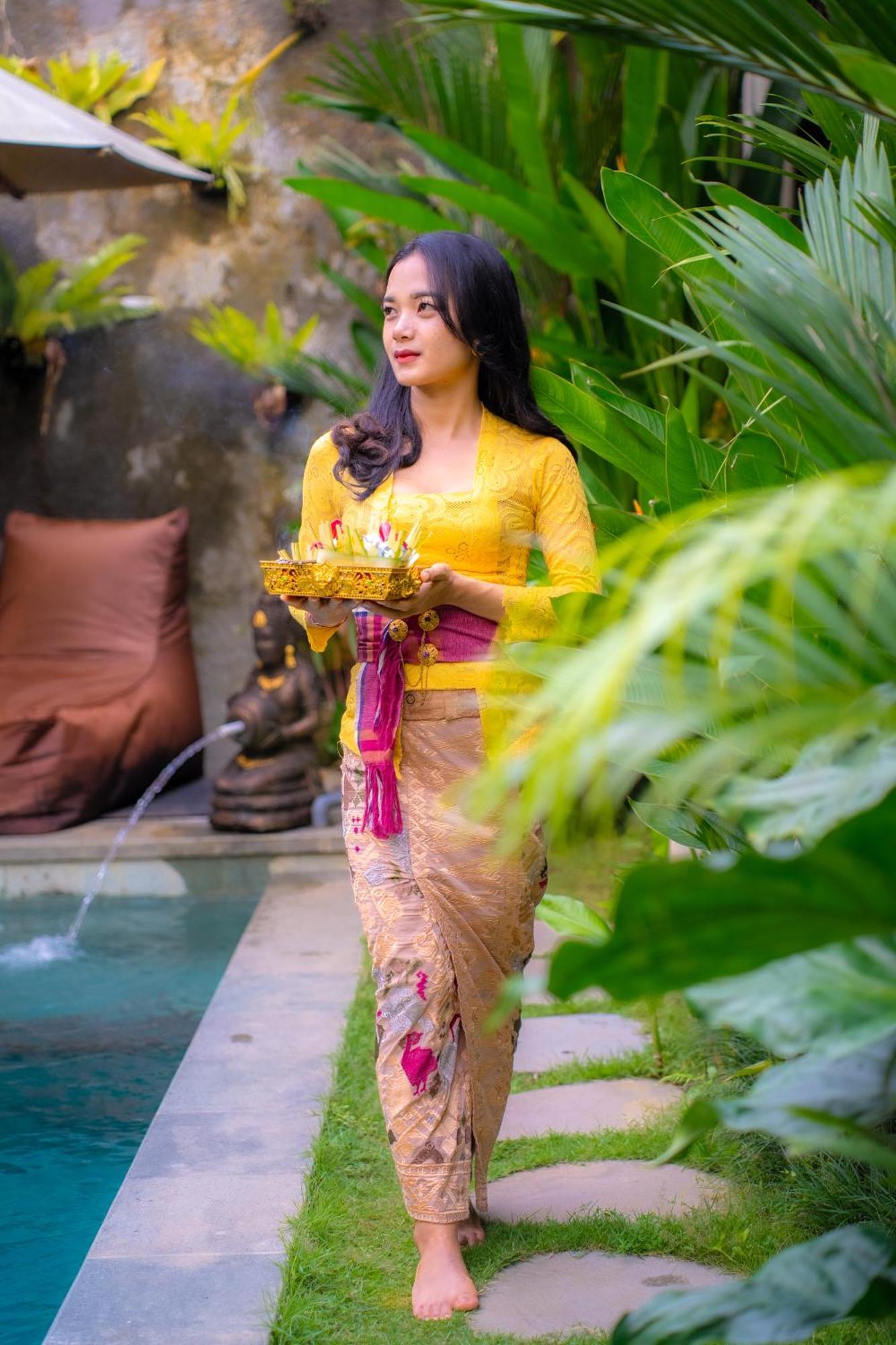 Cempaka Kembar Guest House Ubud Buitenkant foto