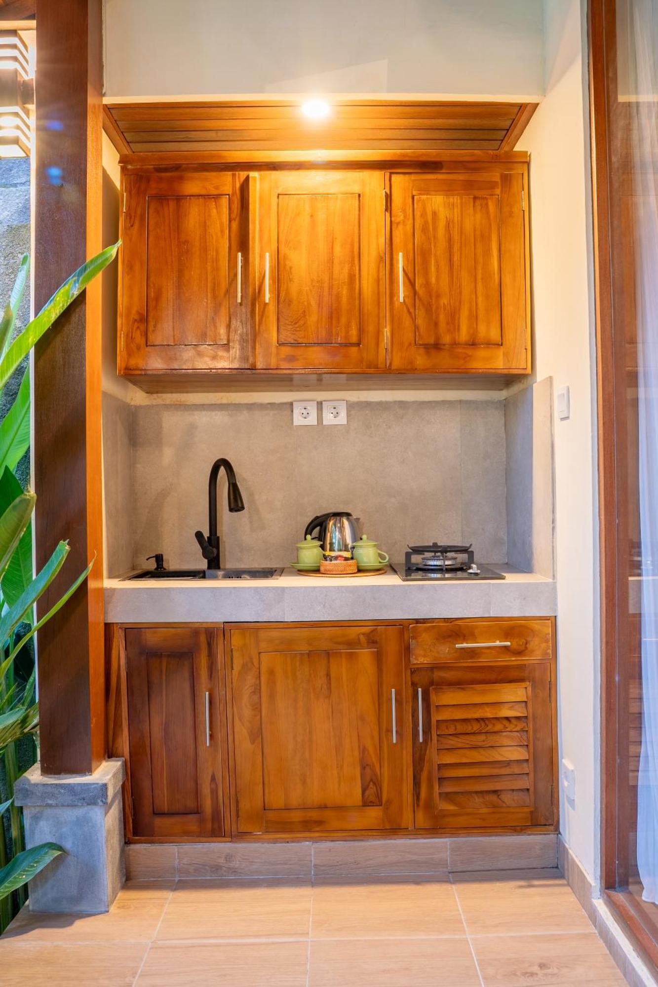 Cempaka Kembar Guest House Ubud Buitenkant foto